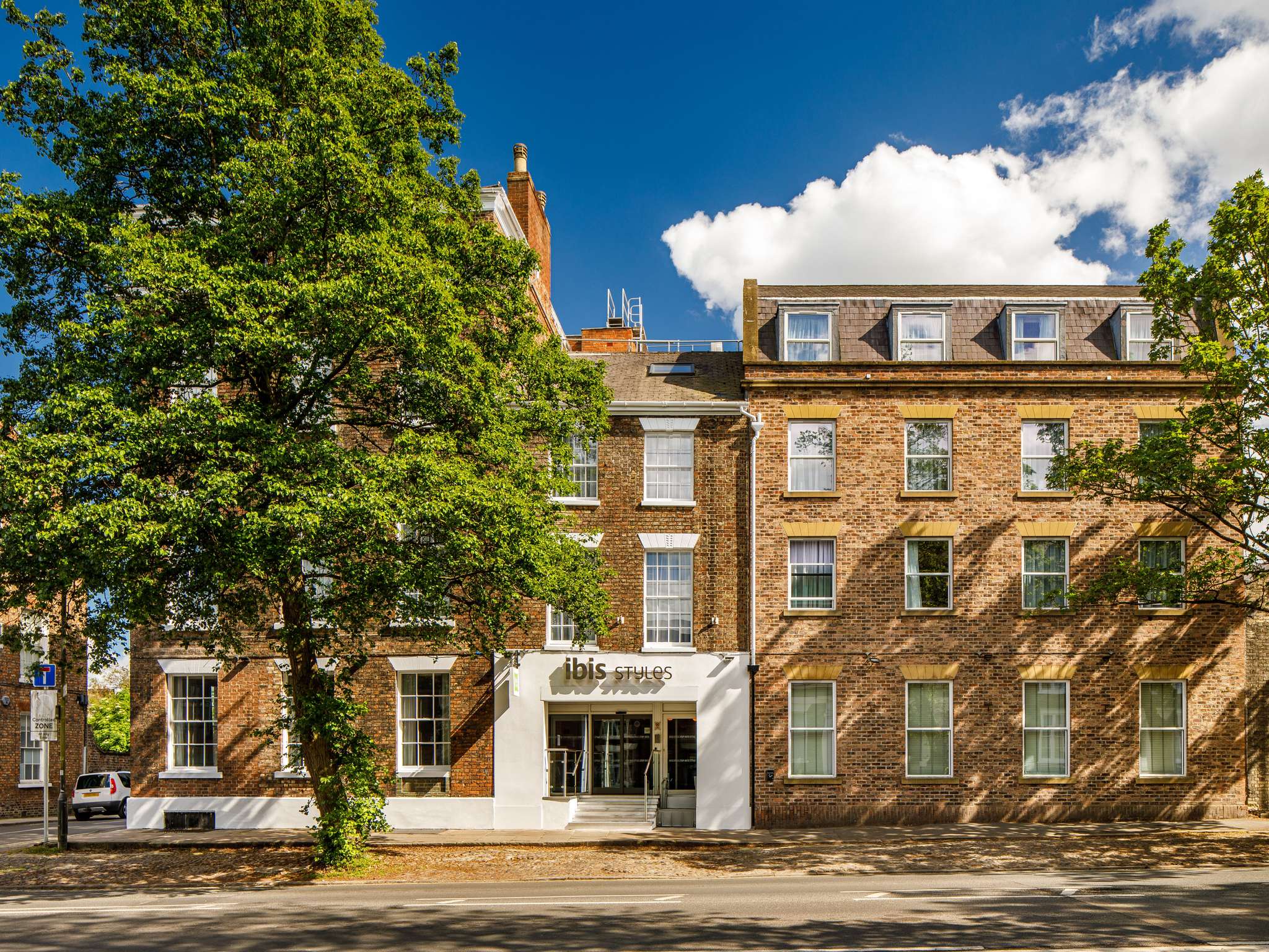 Ibis Styles York Centre exterior